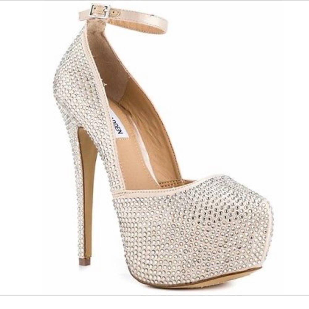 Steve Madden Deeny-R Pewter Heels